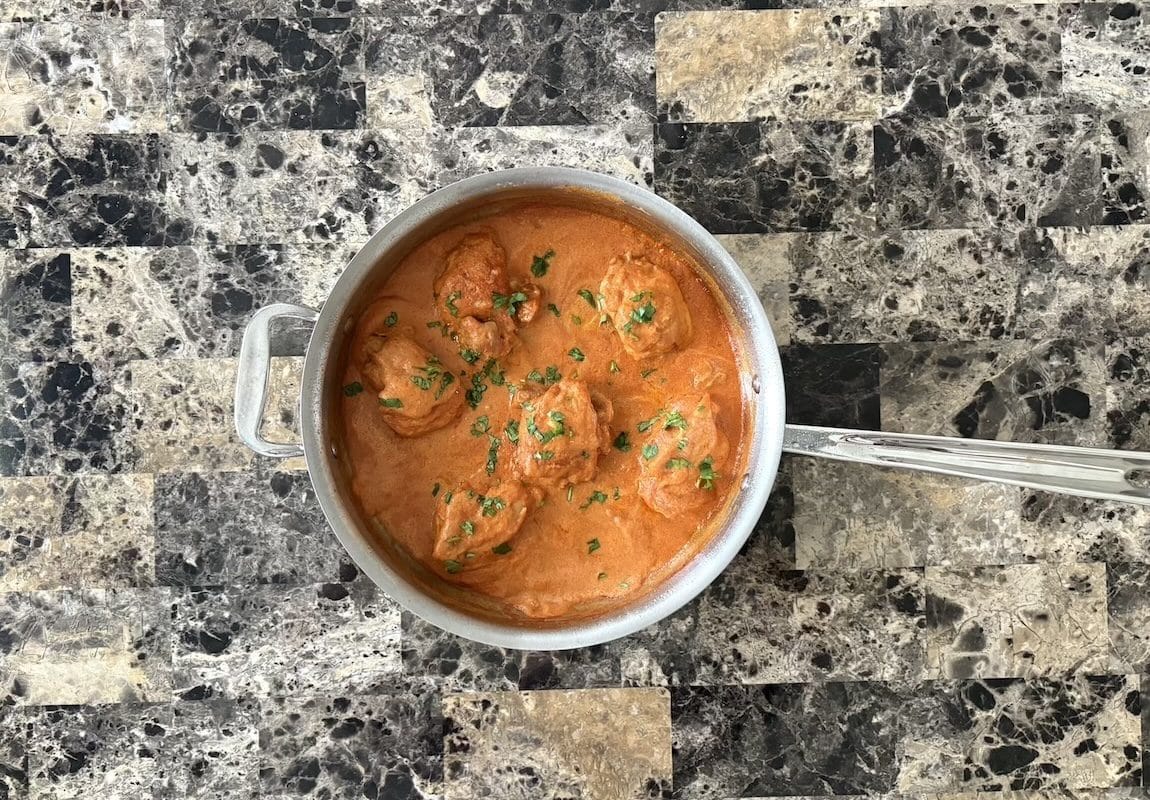 Chicken in Creamy Chipotle Sauce (Pollo en Crema de Chipotle)